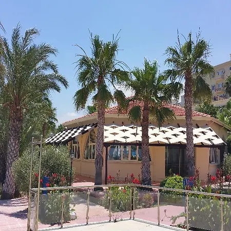 Hotel Oscar 4*